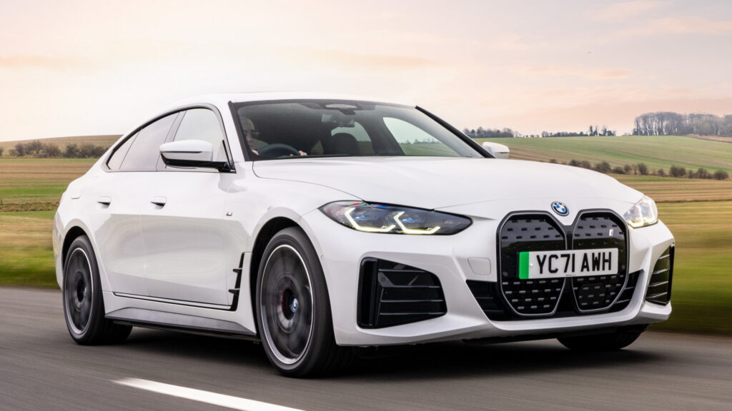  Unlike Stellantis, BMW Argues V8s Are A Must For America